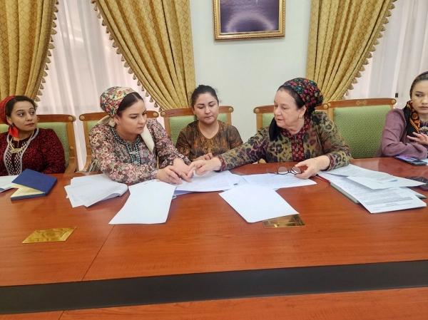 UNDP and Turkmenstat collaborate on improving Turkmenistan’s transport and trade data 