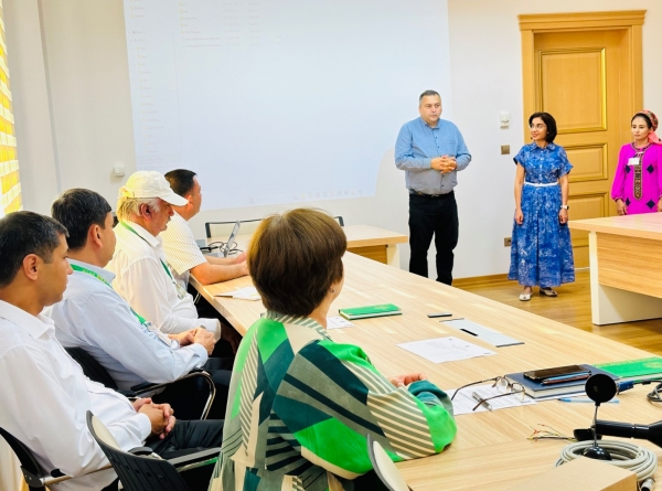 UNDP enhances Turkmenistan’s climate resilience with training for hydrometeorological service