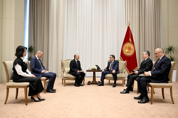 President Sadyr Japarov receives Ambassador of Uzbekistan to Kyrgyzstan Saidikram Niyazhodjaev 