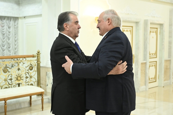 Emomali Rahmon congratulates Alexander Lukashenko on his reelection for a seventh presidential term