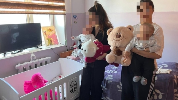 Baby beds and toys handed over to women’s prison