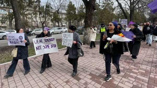 March for women’s rights held in Bishkek