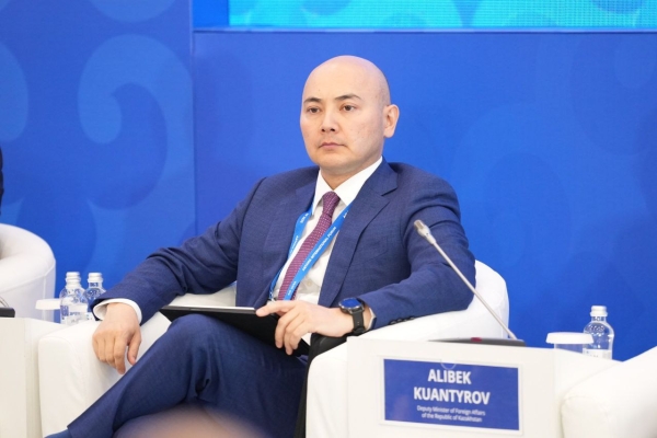 A two-way trade between Tajikistan and Kazakhstan last year valued at more than US$1.2 billion
