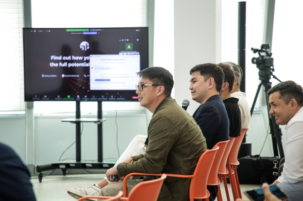 
                                            
                                                                                                IT Park and South Korean D.Camp to foster Uzbekistan's startup ecosystem                                            
                                        