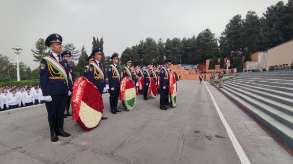 ‘We are proud of our ancestors’ heroism — each of them forged the Victory,’ says president