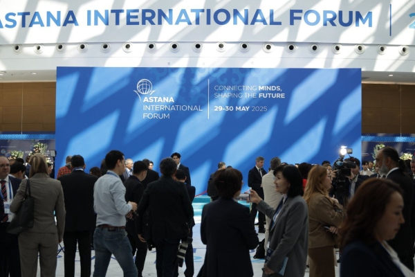 A two-way trade between Tajikistan and Kazakhstan last year valued at more than US$1.2 billion