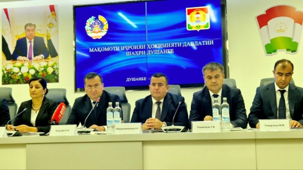 Dushanbe to build multi-story parking facilities near residential blocks and ministries