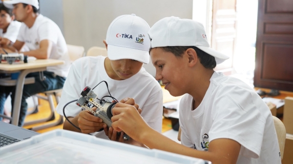 TIKA organizes national robotics training camp for Tajik youth
